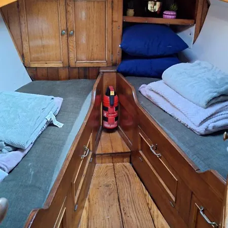 Atypique 보트호텔